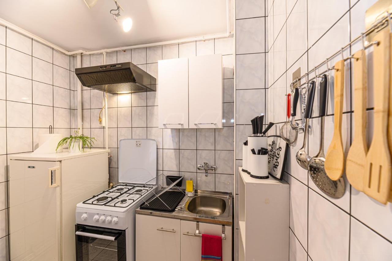 Jad - Family - Studios - Soarelui 8 Braşov Exteriör bild