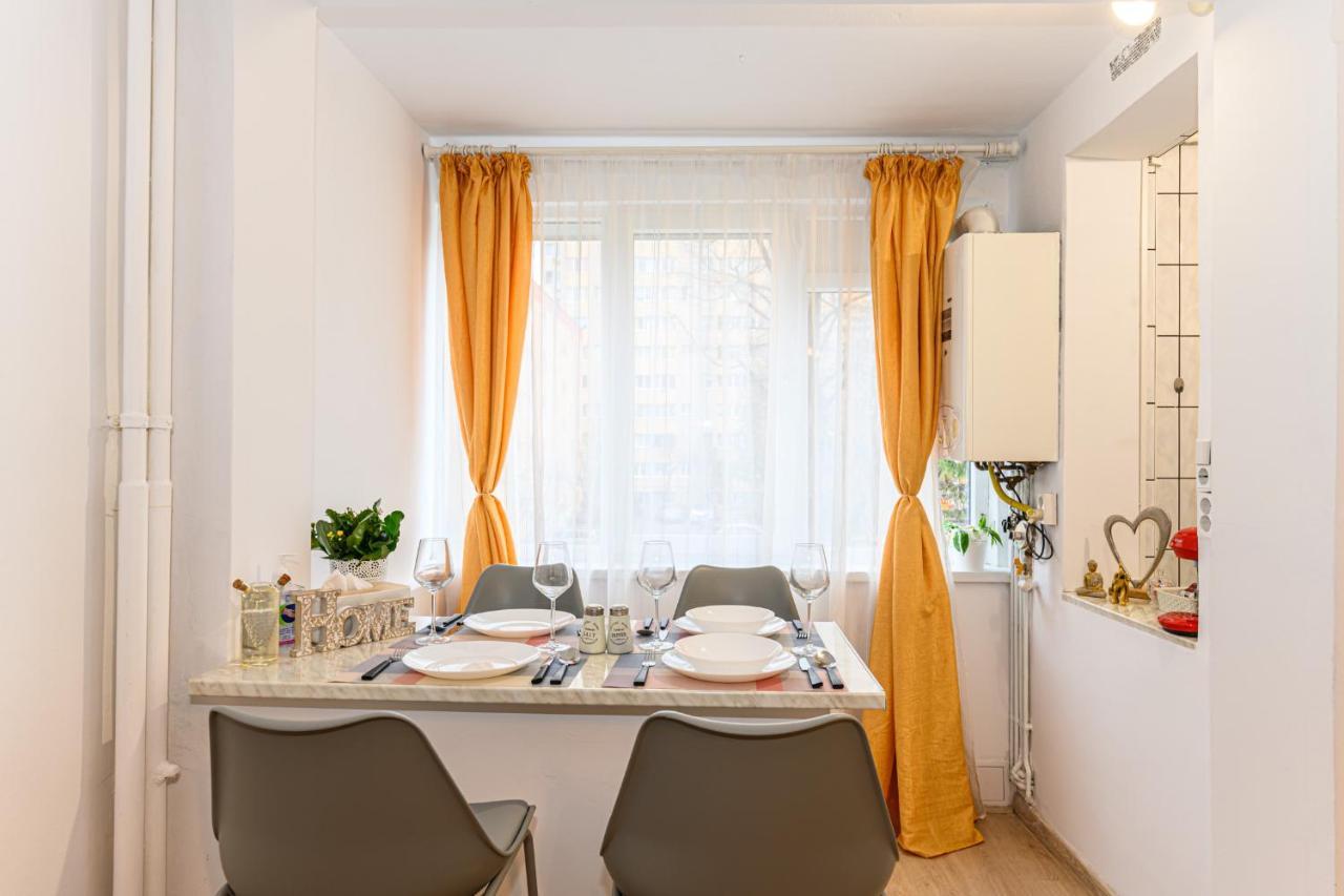 Jad - Family - Studios - Soarelui 8 Braşov Exteriör bild